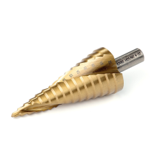 Сверло ступінчасте спіральне по металу Apro 4-32мм (сталь 6542)